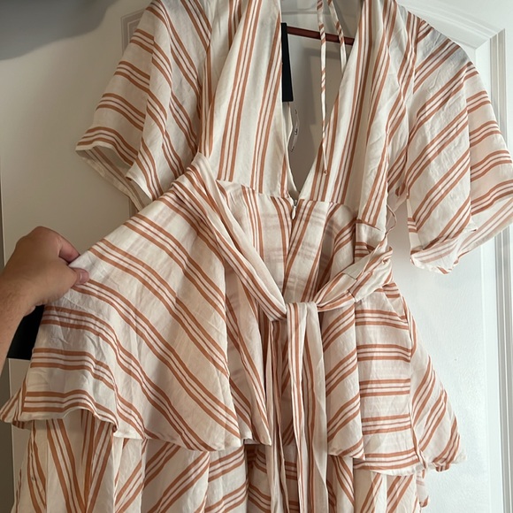 Lulu’s short dress size Large - Picture 4 of 7